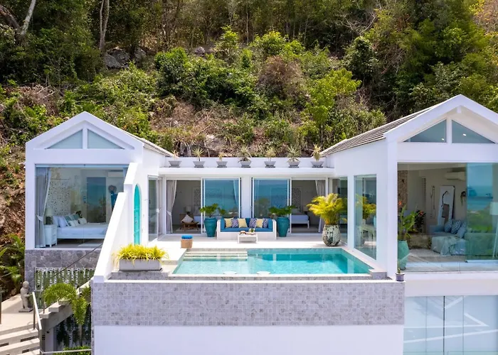 Villa Mila In Bangpor Beach